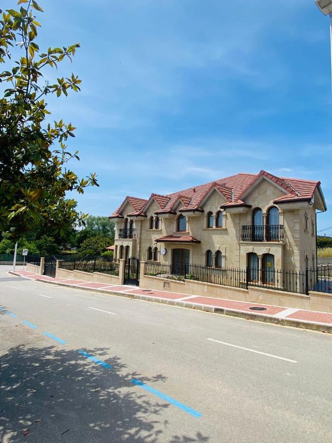 Apartamentos Palacio Alemar Loredo Exteriör bild