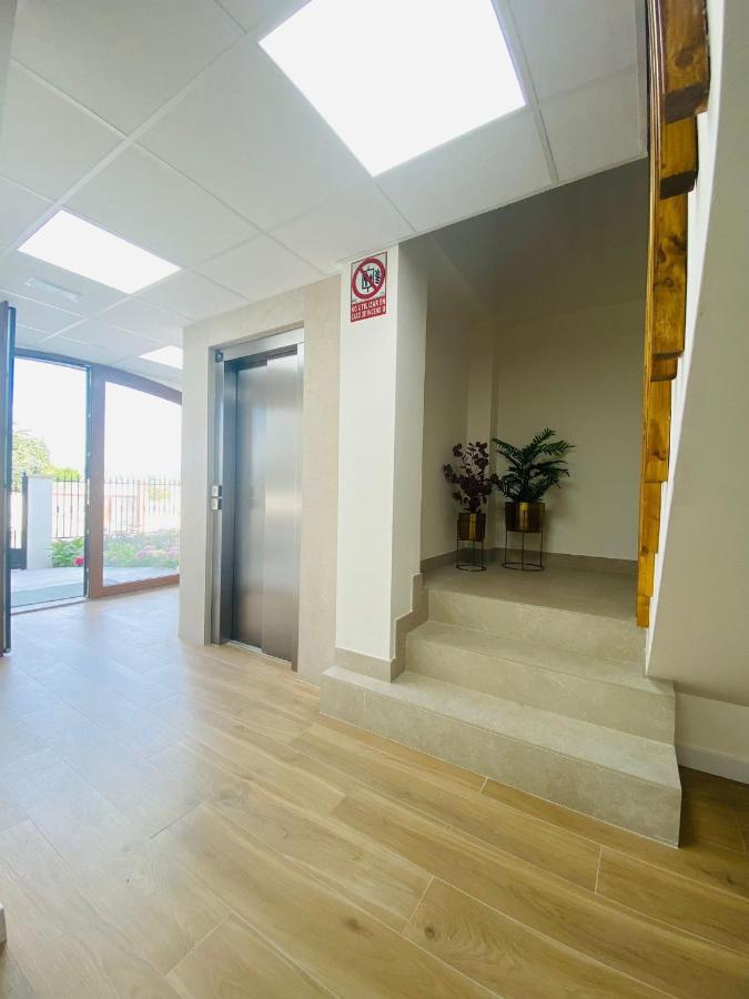 Apartamentos Palacio Alemar Loredo Exteriör bild