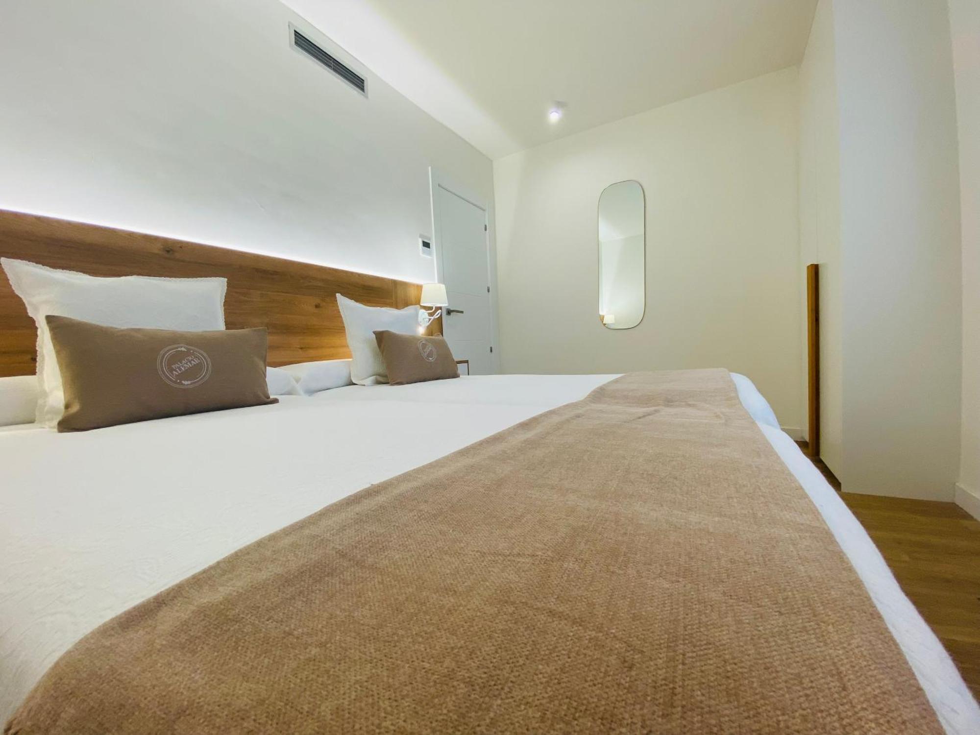 Apartamentos Palacio Alemar Loredo Rum bild